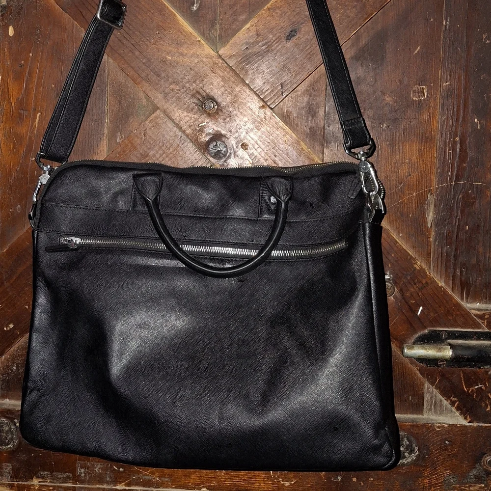 Elegant Black Laptop Bag for Men